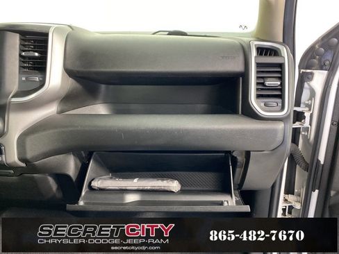 Used 2019 RAM 3500 Big Horn image 31