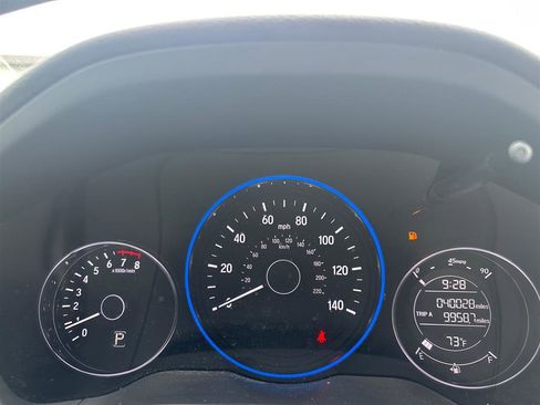 Used 2020 Honda HR-V LX image 17