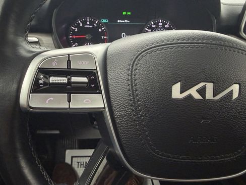 Used 2022 Kia Telluride SX w/ SX Prestige Package image 8