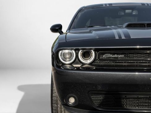 Used 2018 Dodge Challenger R/T Plus image 42