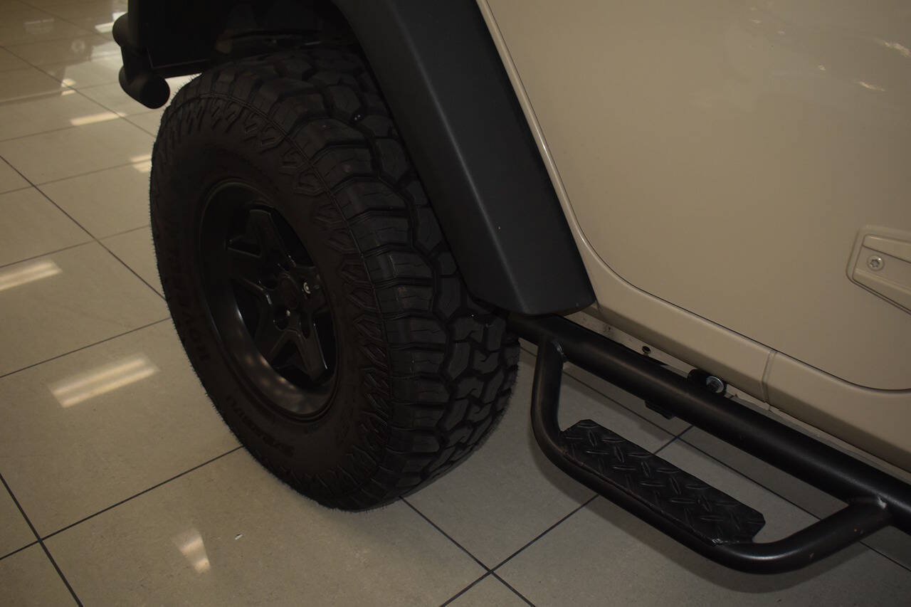 Used 2016 Jeep Wrangler Unlimited Sport w/ Quick Order Package 24S AWD/4WD image 31