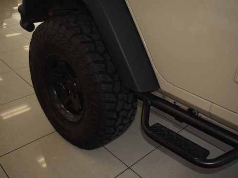 Used 2016 Jeep Wrangler Unlimited Sport w/ Quick Order Package 24S AWD/4WD image 31