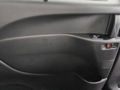 New 2026 Chrysler Voyager LX image 21