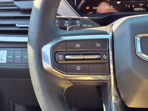 Used 2024 GMC Acadia Elevation w/ LPO, Roadside Safety Package AWD/4WD image 15