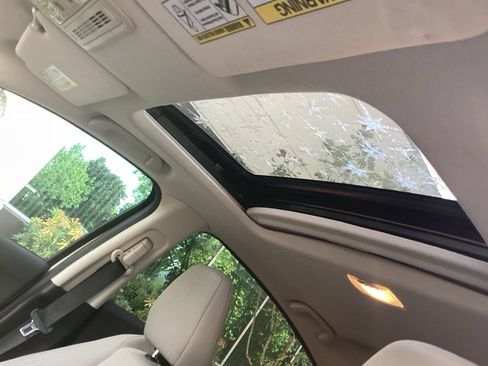 Used 2022 Honda HR-V EX image 3