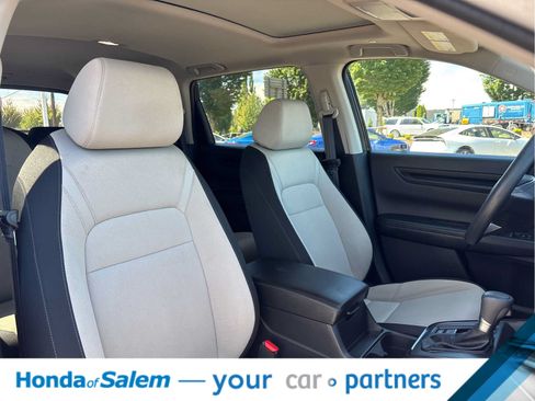 Used 2025 Honda CR-V EX image 14