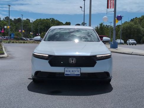 New 2026 Honda Accord LX image 10
