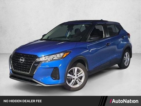 Used 2023 Nissan Kicks S FWD image 1
