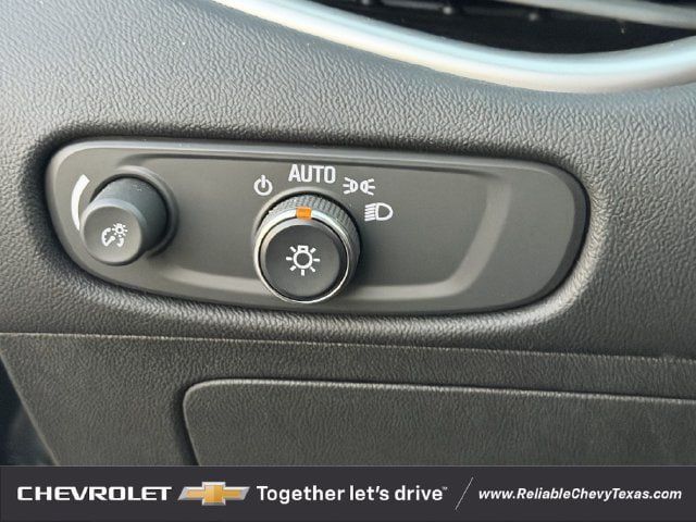 Used 2022 Chevrolet Malibu LT w/ Midnight Edition FWD image 25
