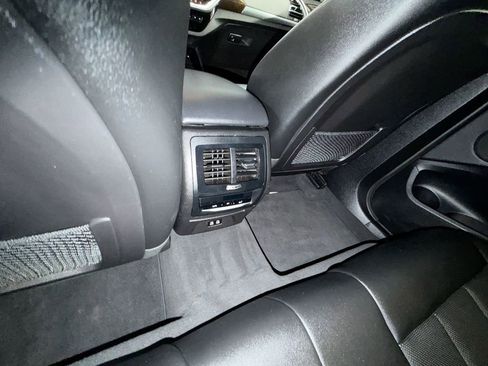 Used 2024 BMW X3 sDrive30i w/ Convenience Package RWD image 22