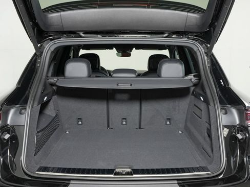 New 2026 Porsche Cayenne S AWD/4WD image 41