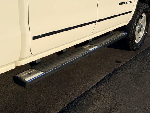 Used 2015 GMC Sierra 2500 Denali w/ Duramax Plus Package image 14