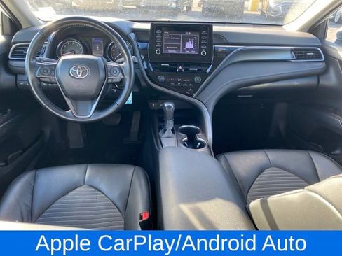 Used 2023 Toyota Camry SE image 5