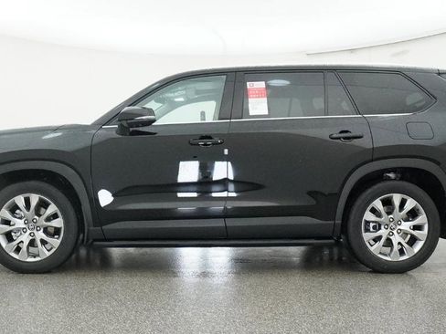 New 2026 Toyota Grand Highlander Limited image 58