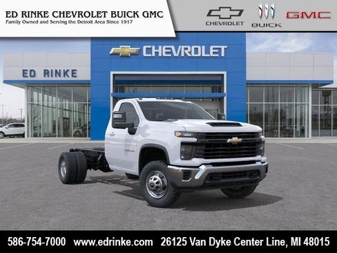 New 2025 Chevrolet Silverado 3500 W/T w/ WT Convenience Package image 1