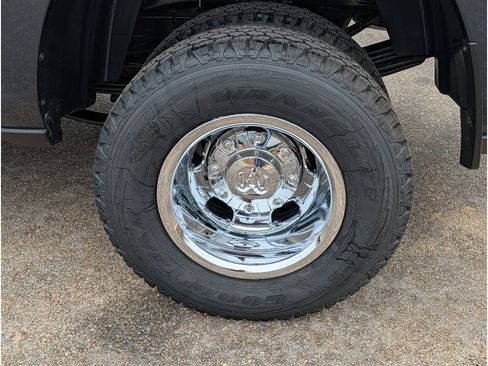 New 2026 RAM 3500 Tradesman AWD/4WD image 3