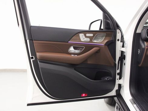 New 2026 Mercedes-Benz GLE 450 4MATIC image 14