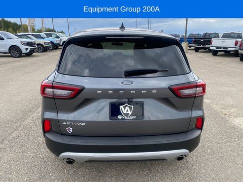 Used 2024 Ford Escape Active image 5