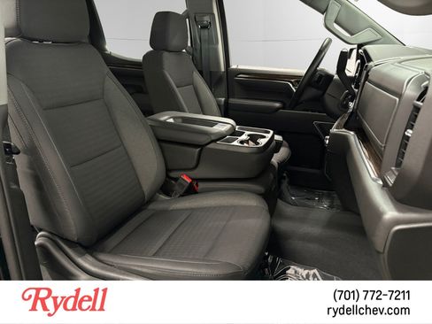 Used 2023 GMC Sierra 1500 SLE AWD/4WD image 16