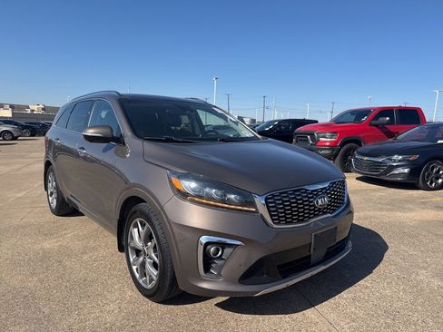 Used 2019 Kia Sorento SX w/ SX Touring Package image 1