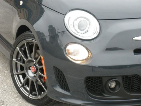 Used 2017 FIAT 500 Abarth image 3