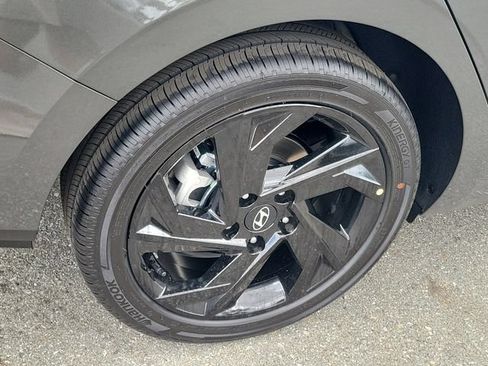New 2026 Hyundai Elantra Sport FWD image 29
