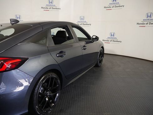 Used 2025 Honda Civic Sport image 4