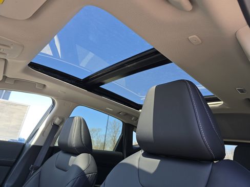 New 2025 Nissan Murano SL image 4