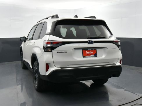 Used 2026 Subaru Forester Premium image 31