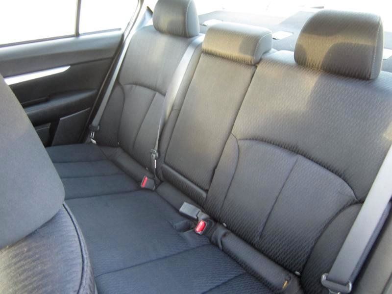 Used 2011 Subaru Legacy 2.5i Premium AWD/4WD image 12
