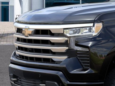 New 2026 Chevrolet Silverado 1500 High Country w/ Technology Package AWD/4WD image 13