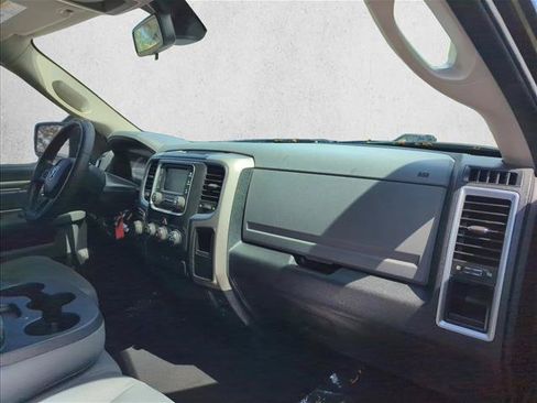 Used 2016 RAM 1500 Classic SLT RWD image 27