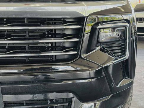Used 2026 Chevrolet Traverse High Country FWD image 20