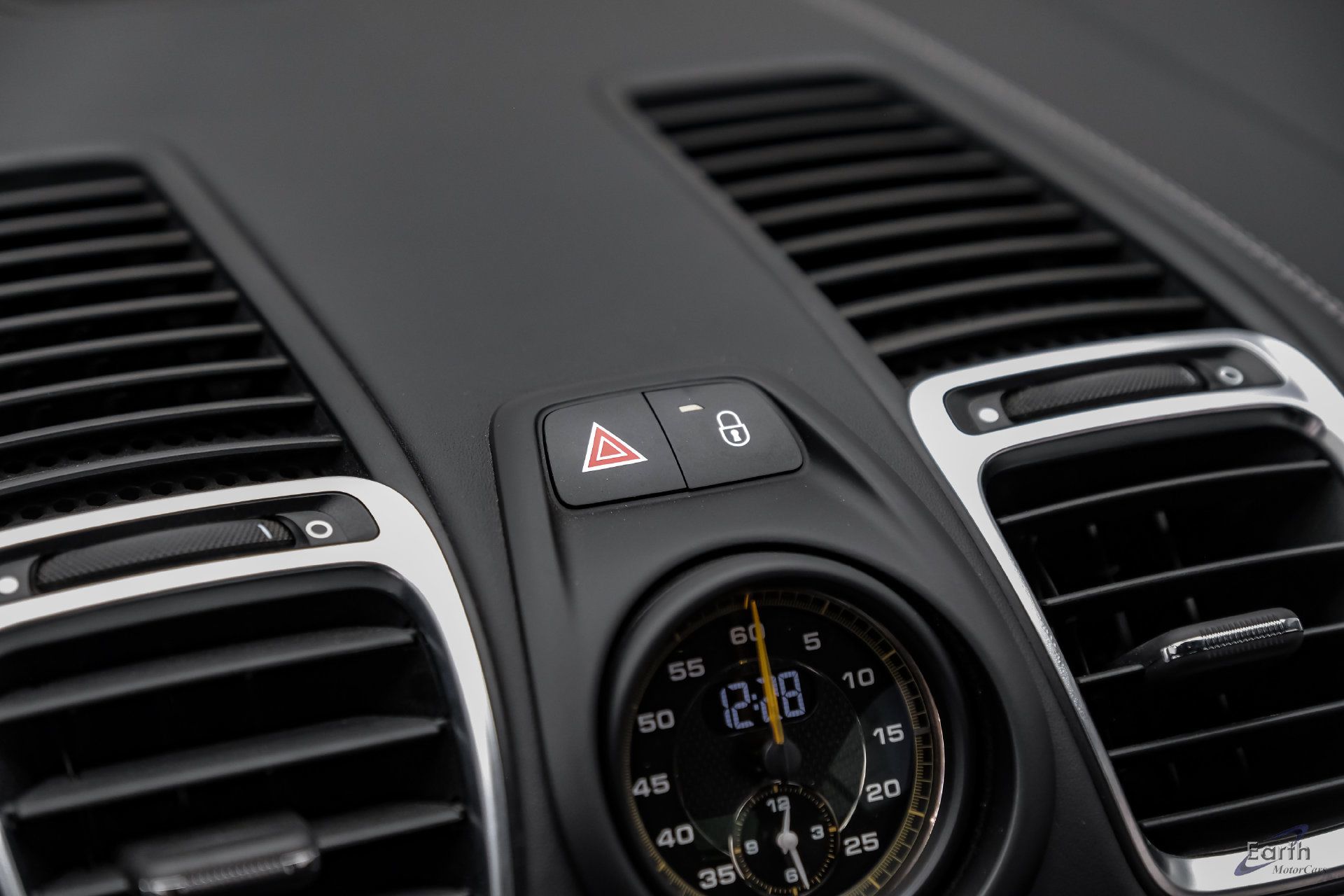 Used 2016 Porsche Cayman GT4 RWD image 76