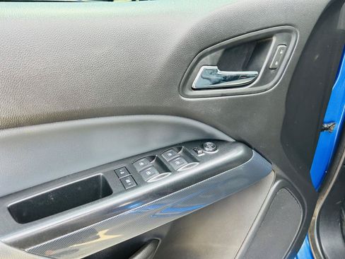Used 2020 Chevrolet Colorado Z71 AWD/4WD image 10