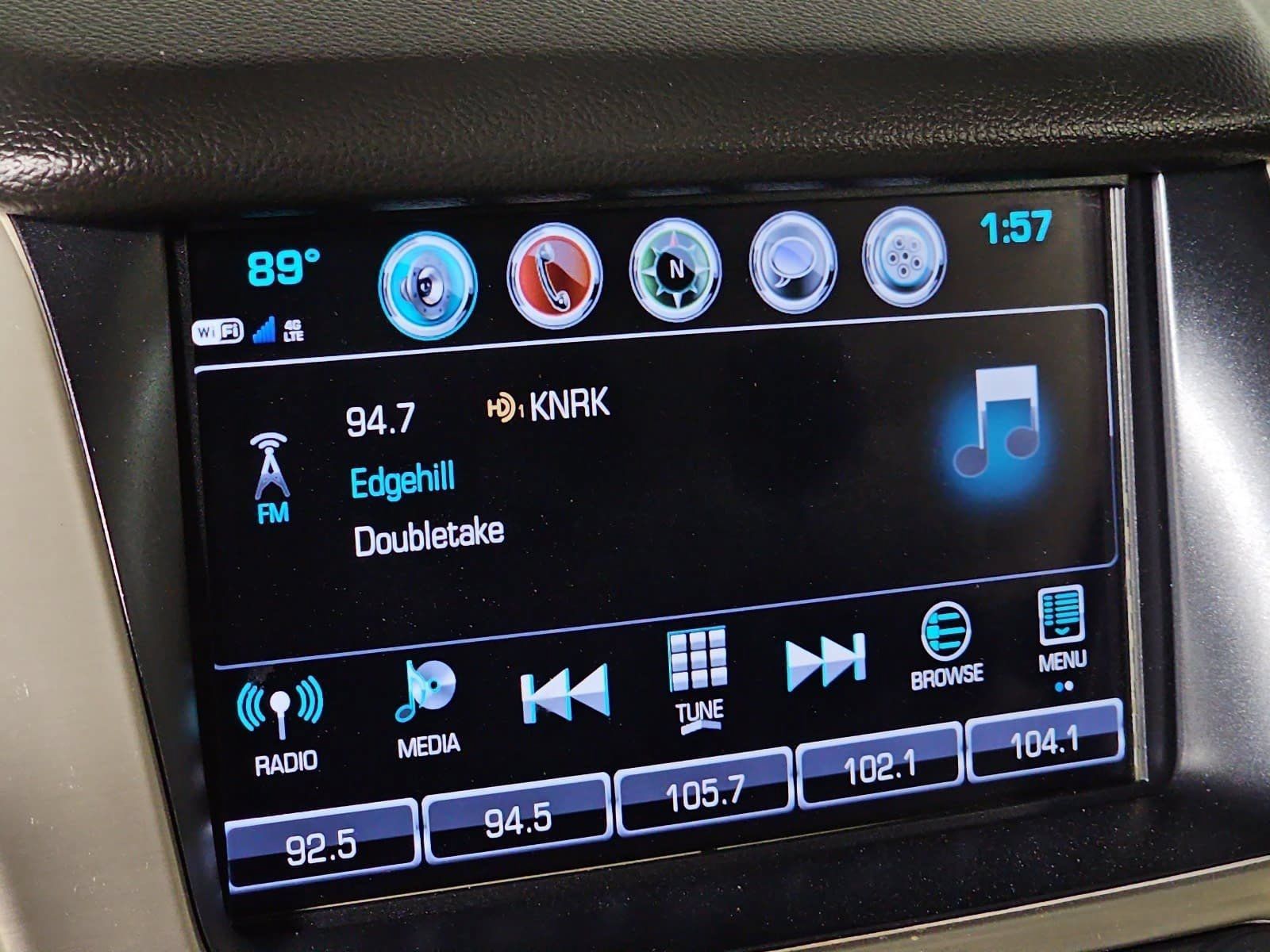 Used 2019 GMC Yukon Denali w/ Denali Ultimate Package AWD/4WD image 17