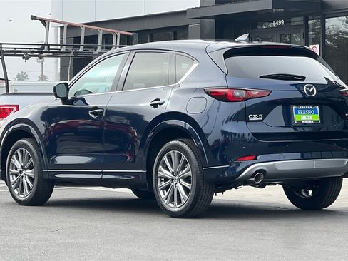 New 2025 MAZDA CX-5 Signature image 7