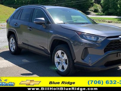 Used 2020 Toyota RAV4 LE w/ Carpet Mat Package
