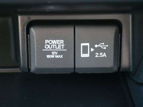 Used 2022 Honda Pilot Touring image 24