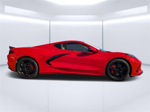 Used 2020 Chevrolet Corvette Stingray Premium Cpe w/ 3LT Preferred Equipment Group image 2