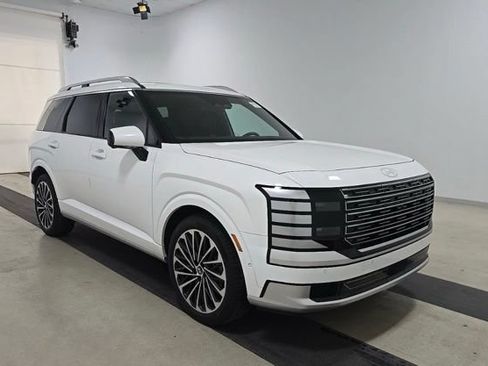 Used 2026 Hyundai Palisade Calligraphy AWD/4WD image 2