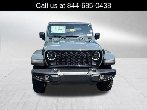 New 2026 Jeep Gladiator Sport AWD/4WD image 2