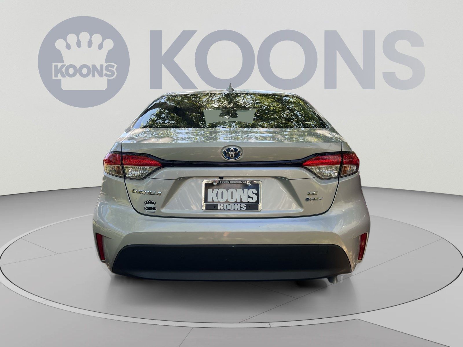 Used 2025 Toyota Corolla LE FWD image 5