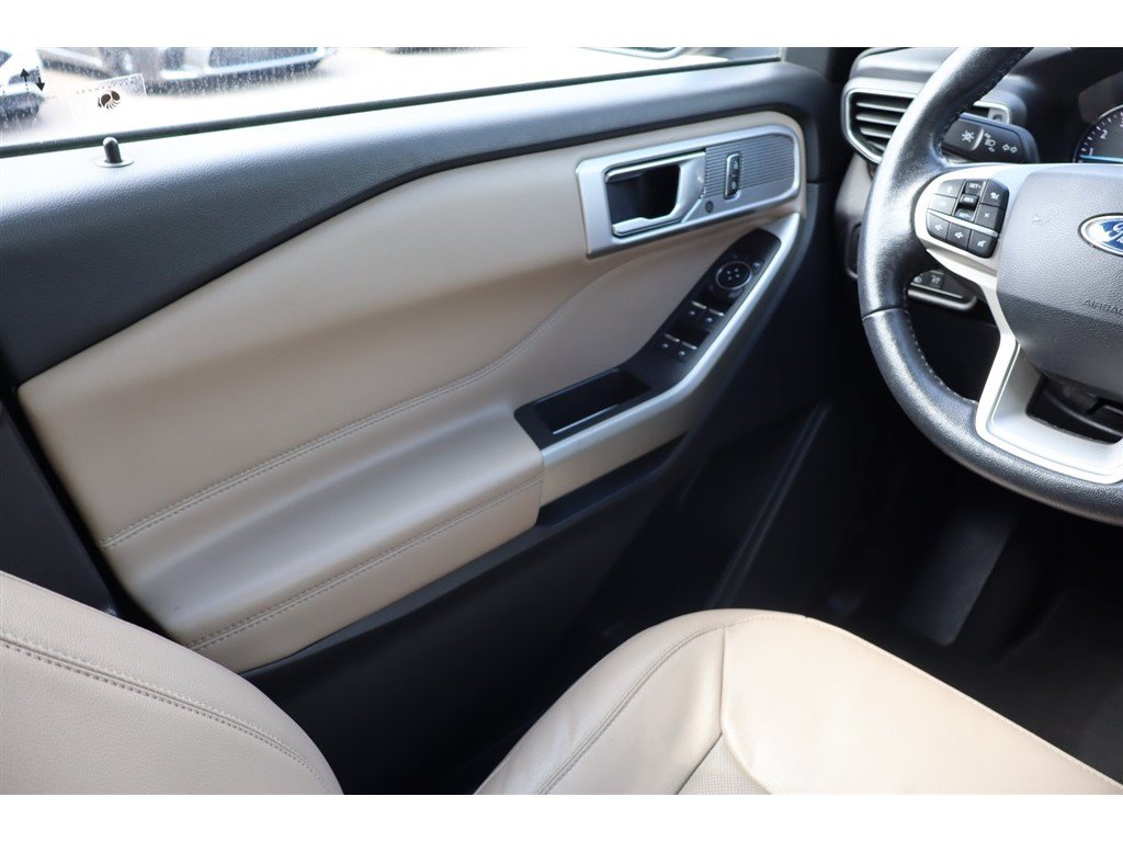 Used 2021 Ford Explorer Limited AWD/4WD image 26
