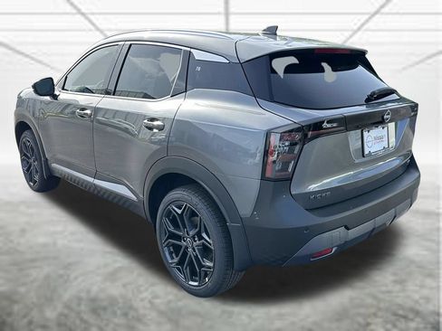 New 2026 Nissan Kicks SR FWD image 8