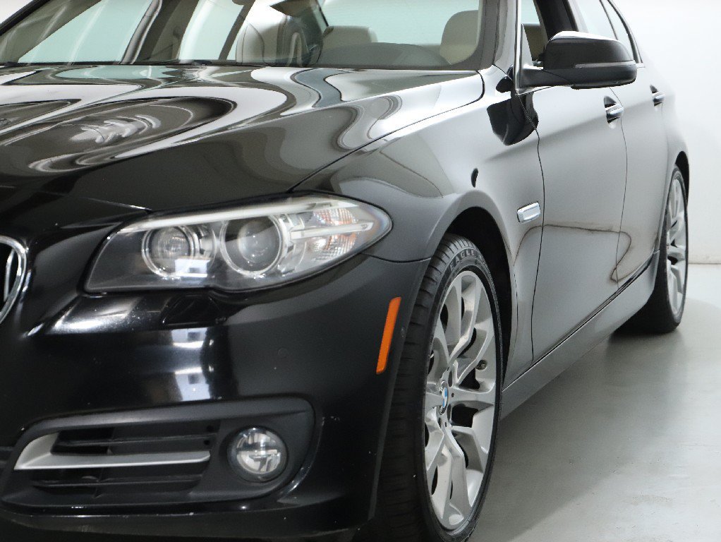 Used 2016 BMW 535i xDrive Sedan AWD/4WD image 4