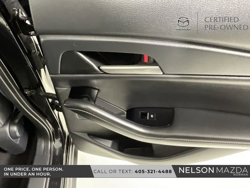 Certified 2025 MAZDA CX-30 AWD 2.5 S w/ Select Sport Pkg image 23