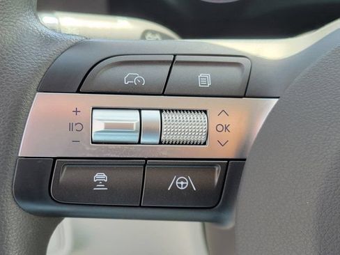 Certified 2026 Hyundai Kona SE FWD image 19