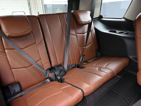 Used 2020 Cadillac Escalade Luxury AWD/4WD image 44