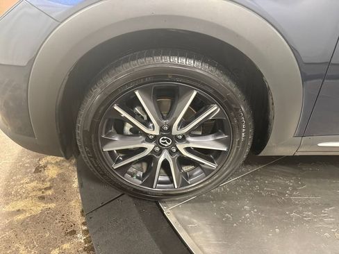 Used 2018 MAZDA CX-3 Grand Touring w/ Premium Package image 2